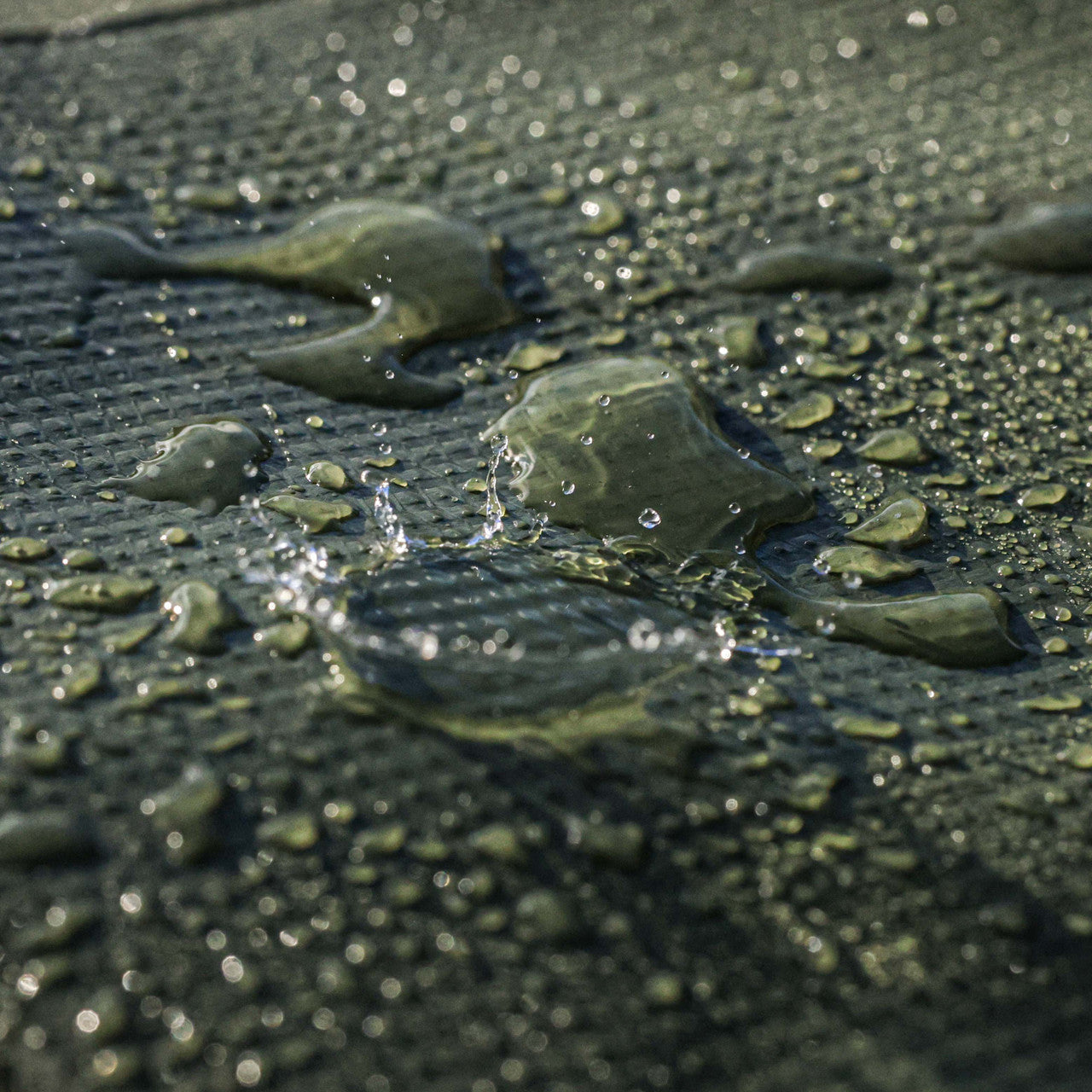 560gsm PVC Heavy Duty Tarpaulin – Waterproof Ultra Tough Cover