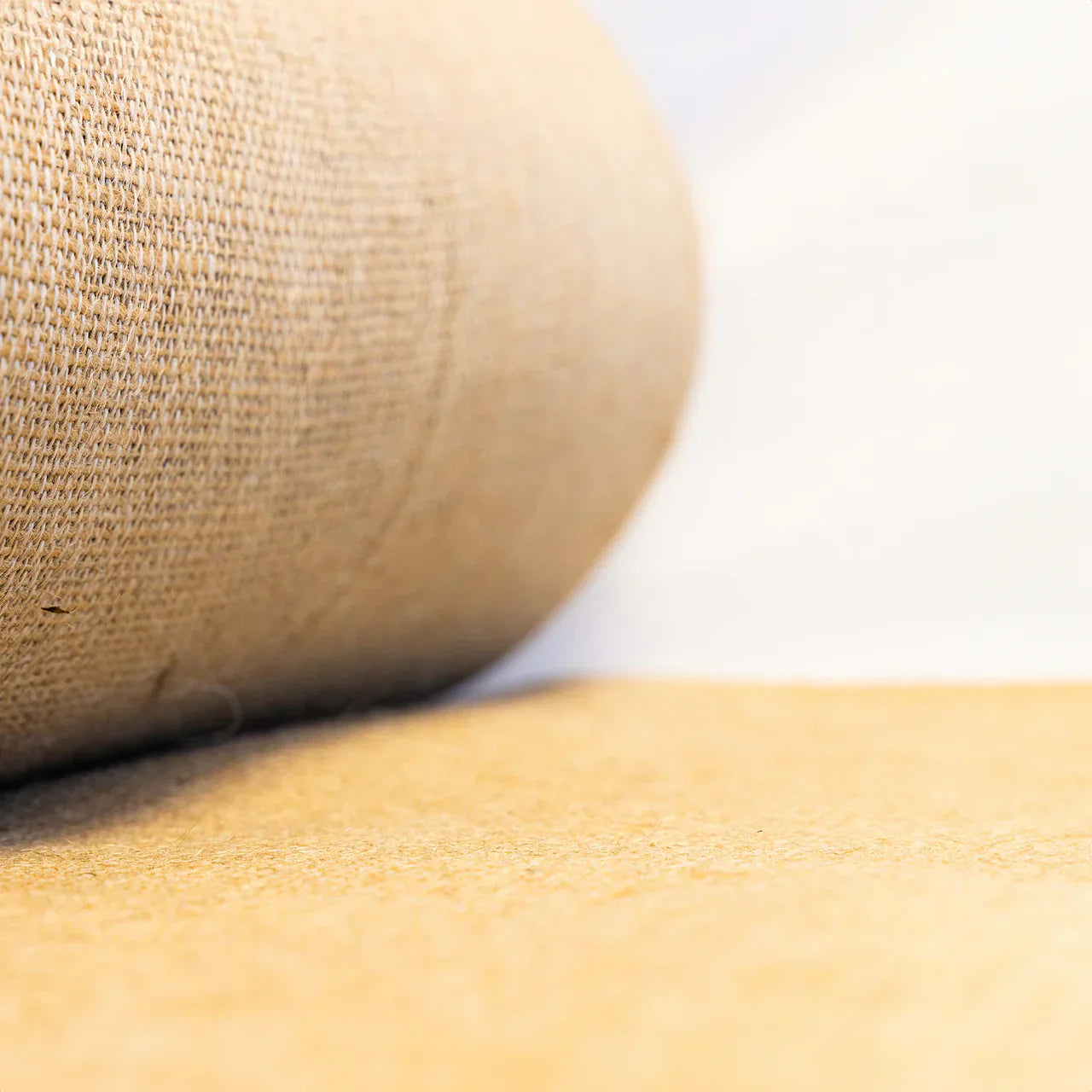 Natural Hessian Roll – 100% Jute Fabric for Garden & Construction