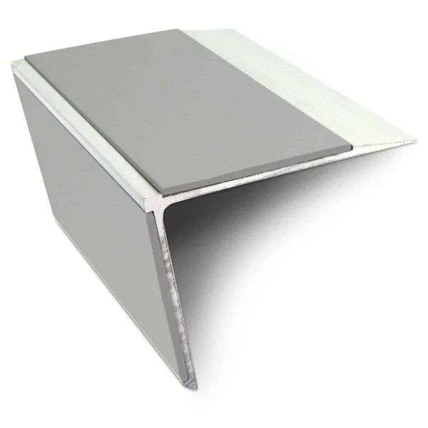 NSL28 DDA Compliant Aluminium Stair Nosing 75x58mm – Non-Slip Edge Trim with PVC Insert Dolphin Grey