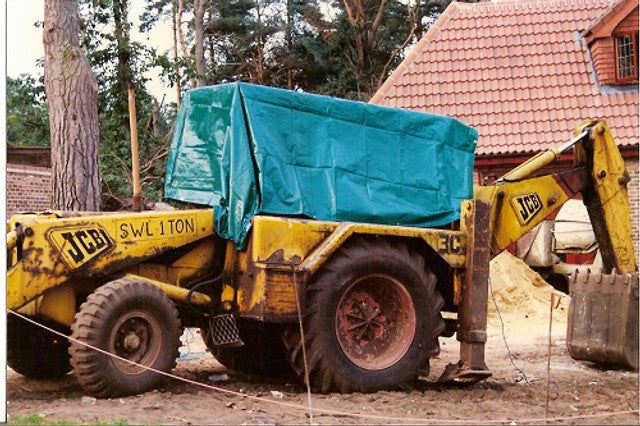 80GSM Waterproof Tarpaulin Blue/Green/Camouflage – Economy Cover Sheet With Eyelets