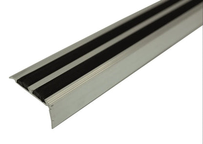 SA11 40 x 20mm Non Slip Rubber Aluminium Stair Nosing Edge Trim With Insert External Use Silver With Black Rubber